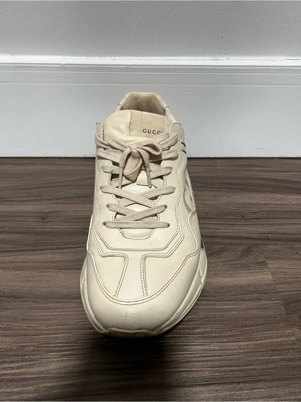 100% Authentic Gucci Rhyton Leather Sneaker Size 9 US, 8 Gucci